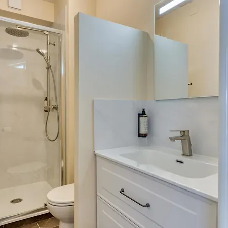 Apartman Francoise F5 Avec Petit Parking Rouen