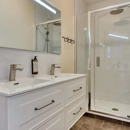 Francoise F5 Avec Petit Parking Apartman *