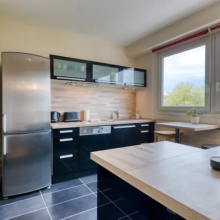 Francoise F5 Avec Petit Parking Apartment Rouen