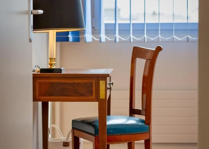 Francoise F5 Avec Petit Parking Rouen