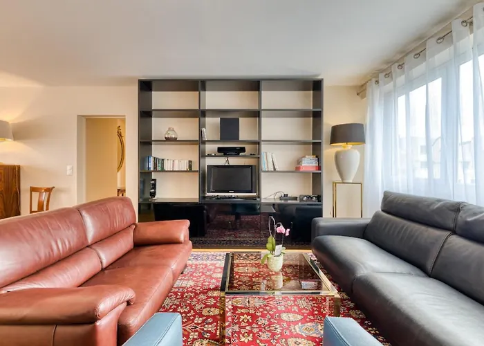 Francoise F5 Avec Petit Parking Apartment