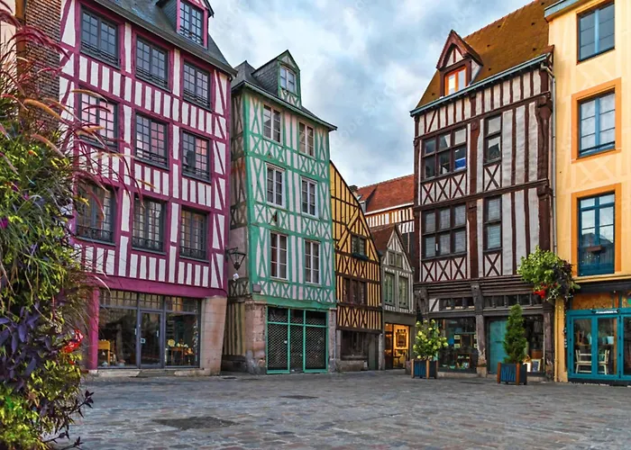 Francoise F5 Avec Petit Parking Appartamento *