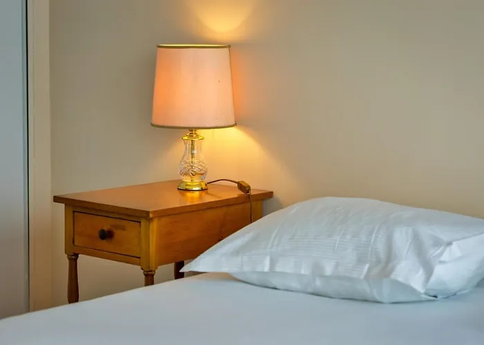 Francoise F5 Avec Petit Parking *